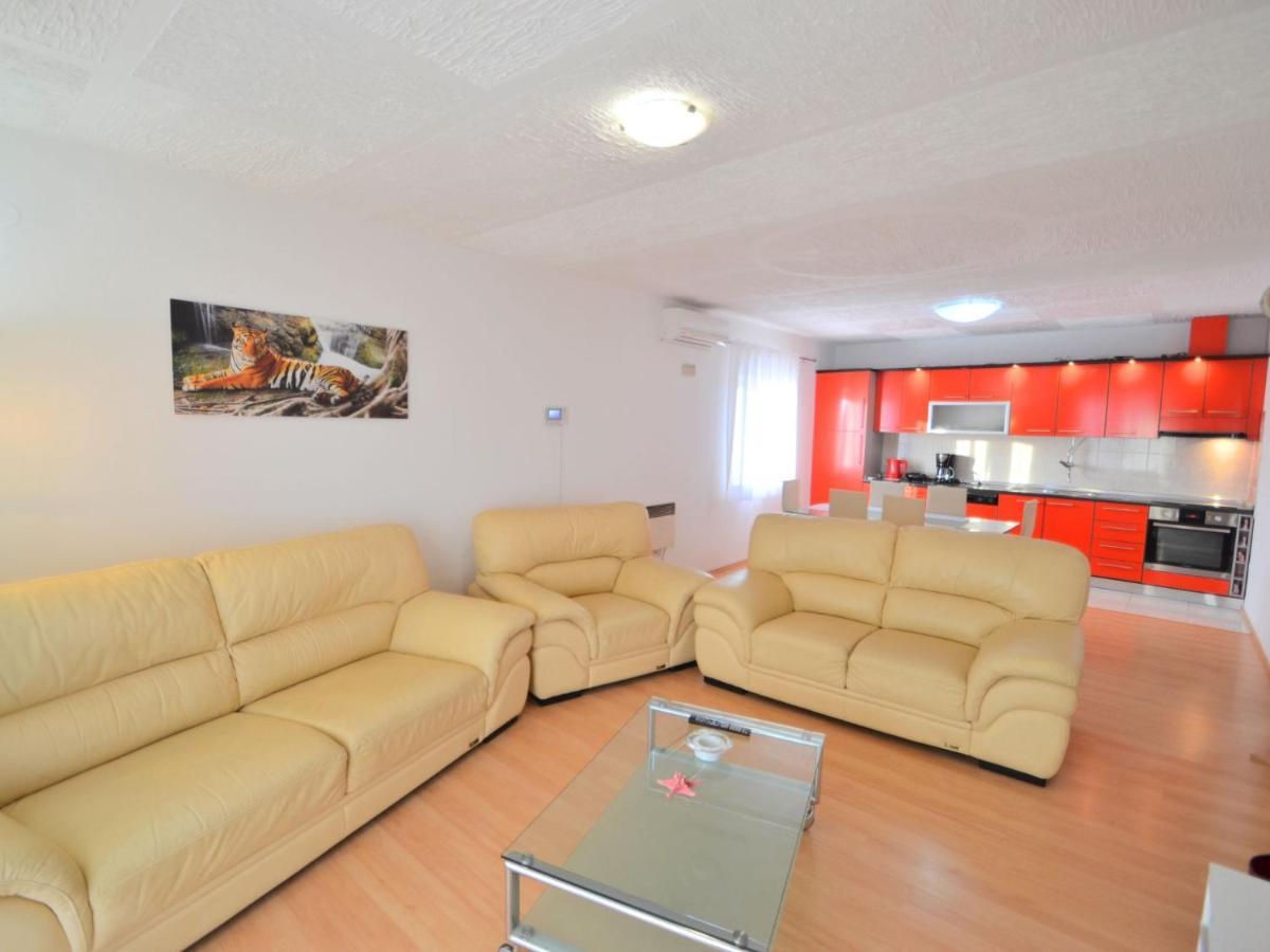 Holiday Home Frane By Interhome Lisane Tinjske Eksteriør billede