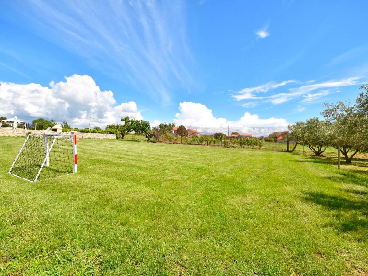 Holiday Home Frane By Interhome Lisane Tinjske Eksteriør billede
