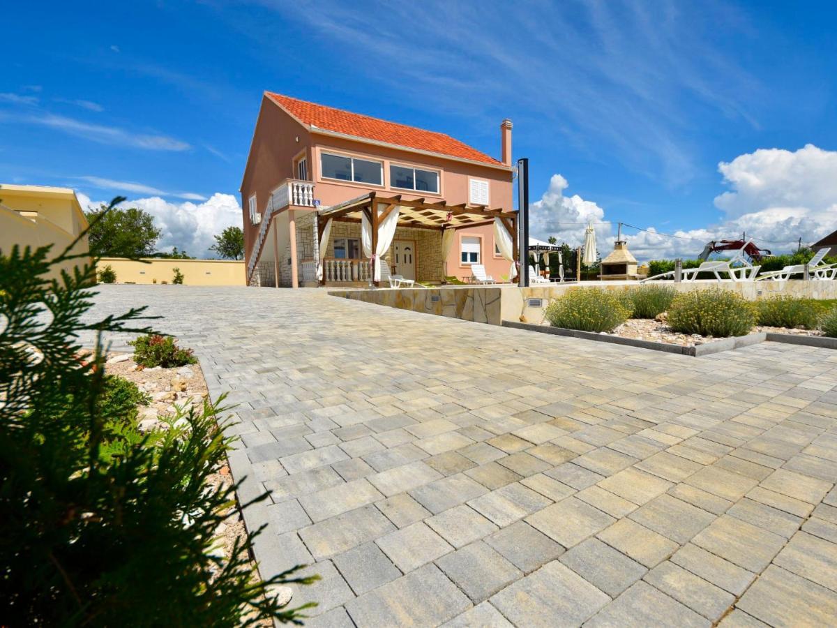 Holiday Home Frane By Interhome Lisane Tinjske Eksteriør billede