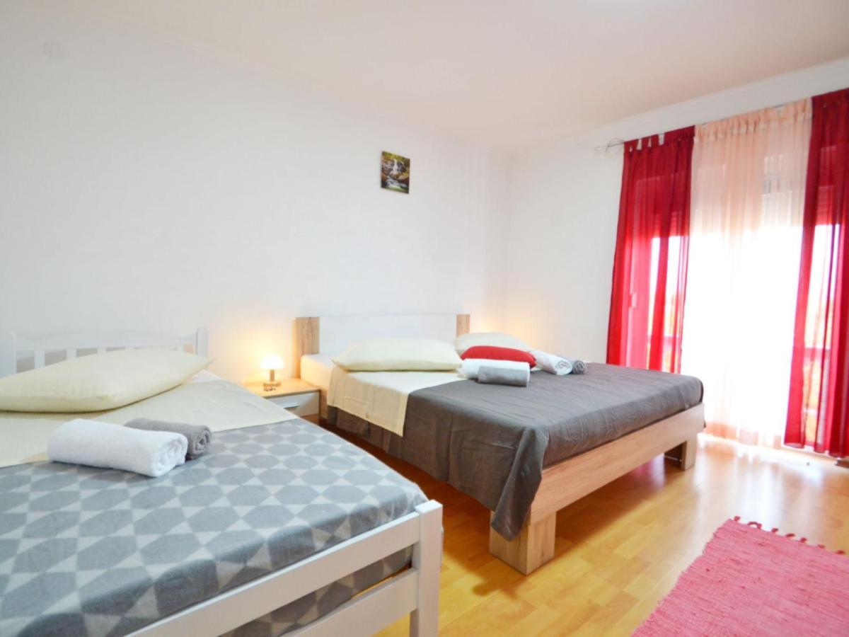 Holiday Home Frane By Interhome Lisane Tinjske Eksteriør billede